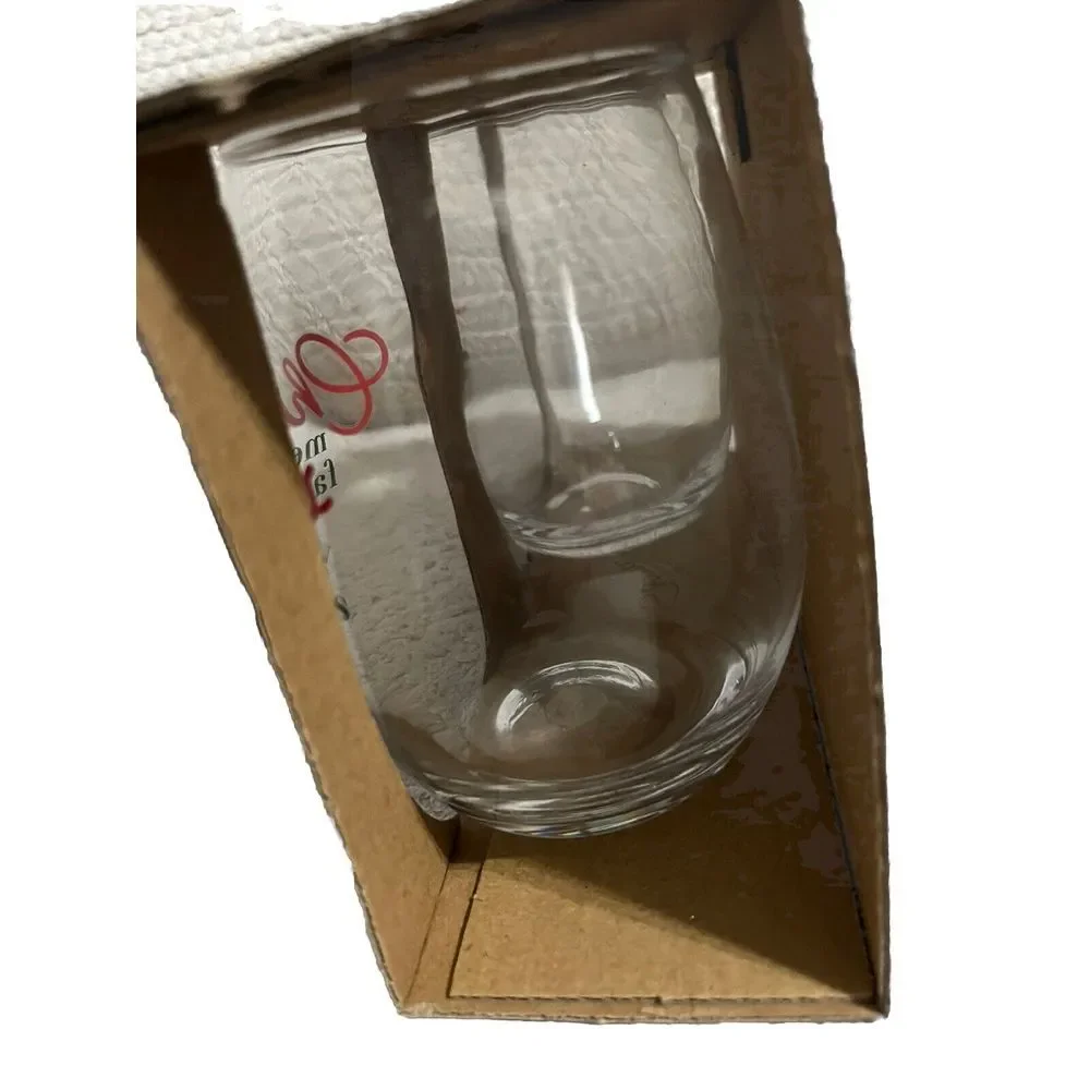 Christmas Wine Glasses‎